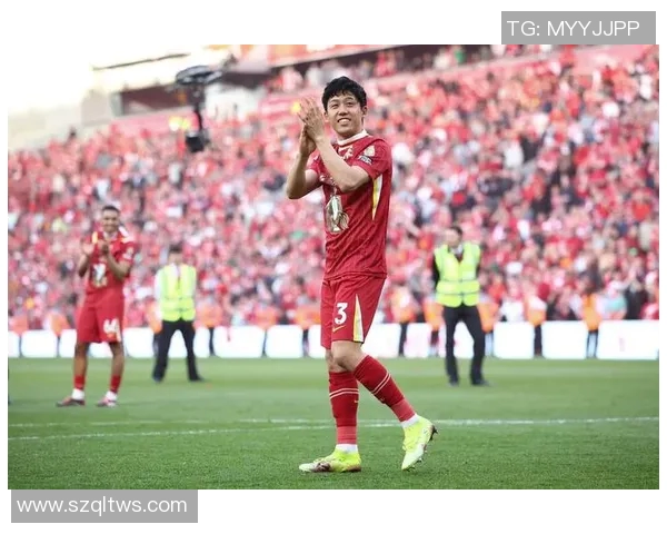日本足球旅欧球星成长之路与在欧洲赛场上的辉煌瞬间